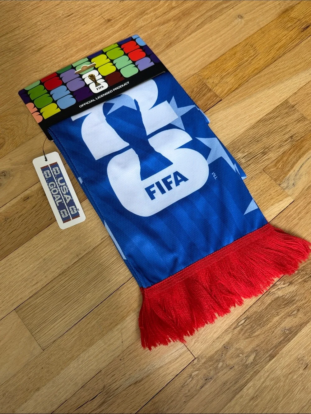 NWT USA Fan Scarf — Blue and White with Red Fringe ⚽️🥅🏆 🇺🇸